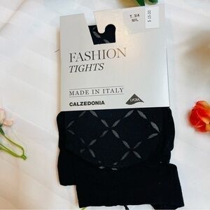 2 Calzedonia Patterned Tights 1 Black 1 Burgundy